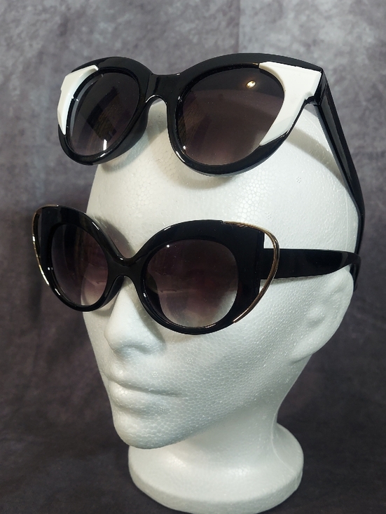 Accessories - Chunky Cat Eye Sunglasses Set 2 Pair Black White Border Gold Loop Accent Retro